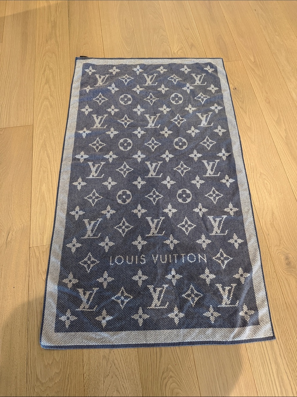Louis Vuitton Navy and Cream Monogram bath towel